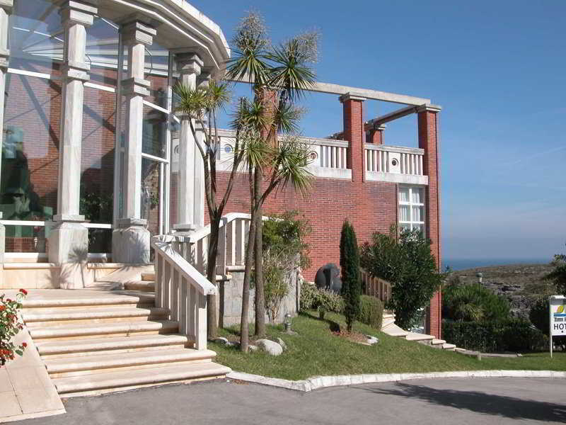Hotel Torre Cristina Noja Exterior photo